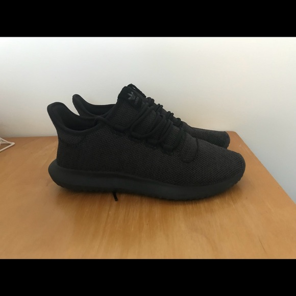 adidas pyv 70200